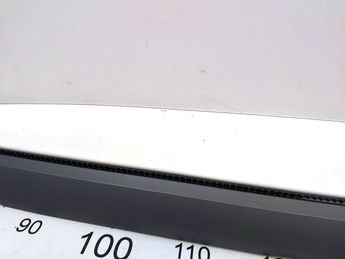 6 INSTRUMENT PANEL DECOR ASSEMBLY - LEFT HAND DRIVE - ALUMINUM with damage for Tesla Model 3, Model Y 1621493-00-A 1100567-00-F