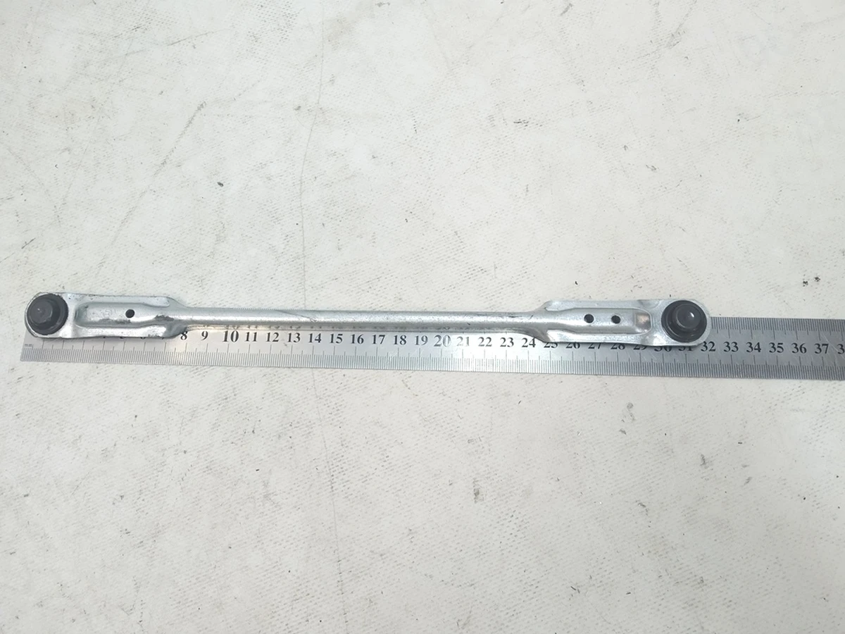 1 Тяга механізму склоочисника 320 мм Tesla model Y 1658936-00-A