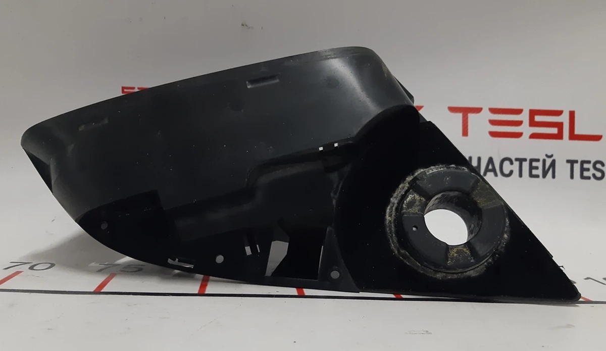 1 Exterior left mirror housing Tesla model S, model S REST 1041315-00-B