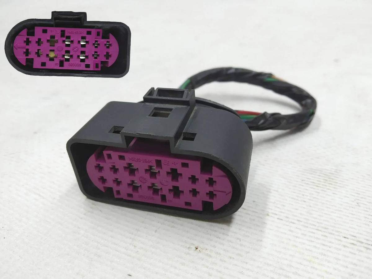 Разъем фары электропроводки передней основной x262/7pin Tesla model S amp-1719105-1