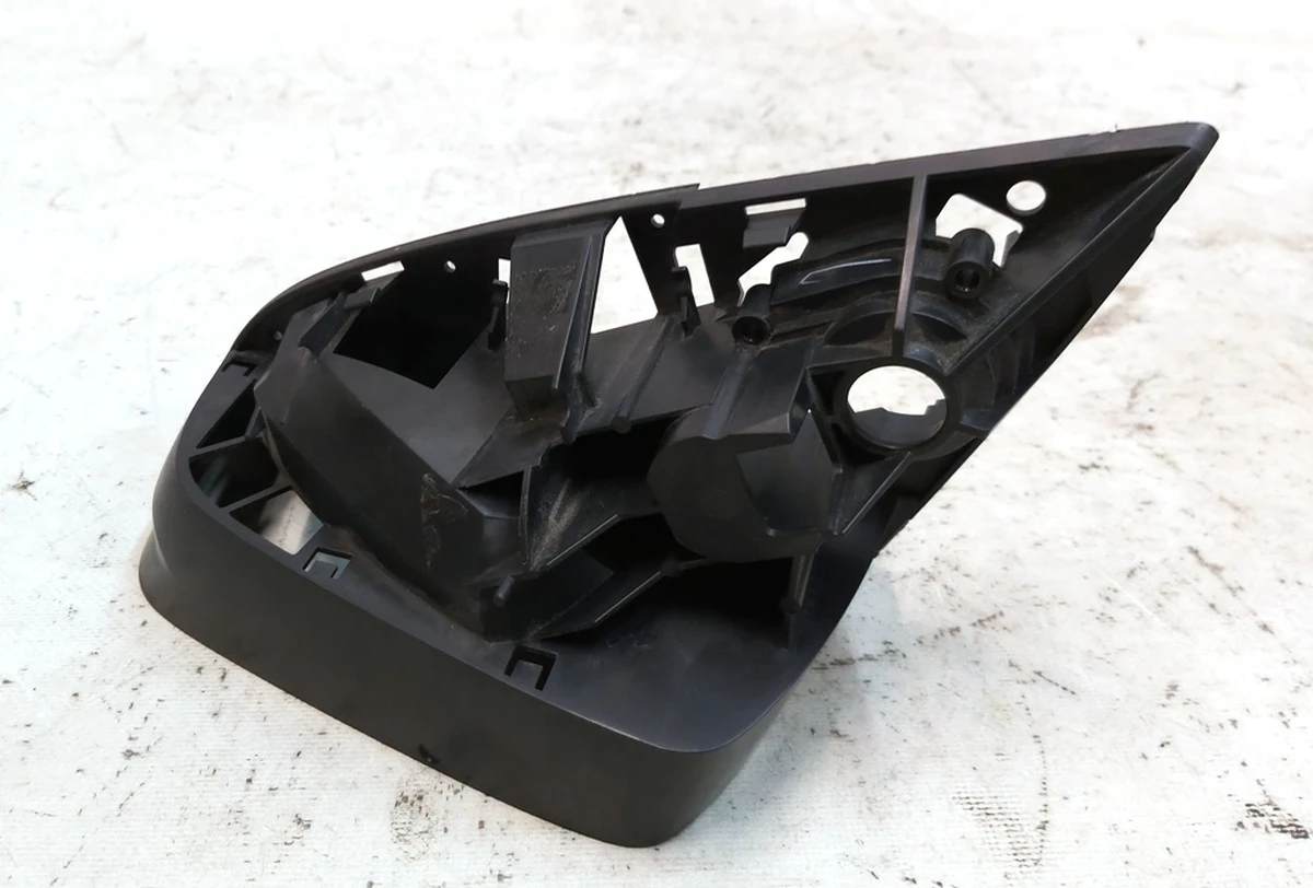 11 Корпус дзеркала зовнішнього лівого Tesla model S 1041317-00