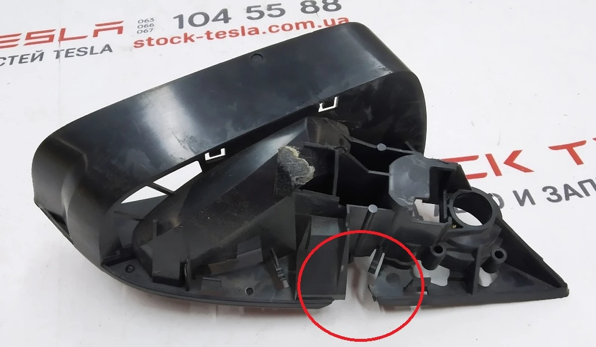 3 Корпус зеркала наружного правого (с повреждением) Tesla model S, model S REST 1041318-00-G