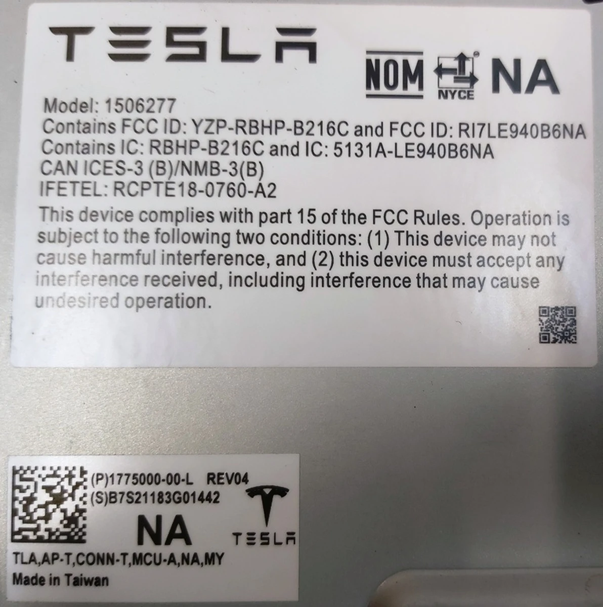 1 Комп'ютер автомобіля PROVISIONED REV04 INTEL АП не диагностирован Tesla model Y 1775000-S0-L