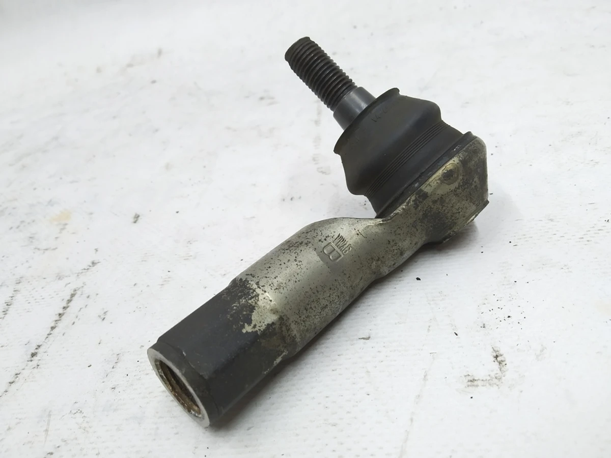 Наконечник поперечної рульової тяги лівий Volkswagen E-GOLF 1K0423811J