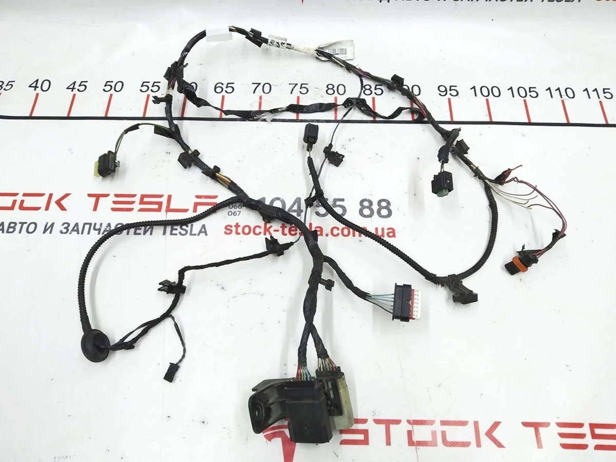 1 Radiator panel wiring (disassembled) Tesla model X 2032438-01-A