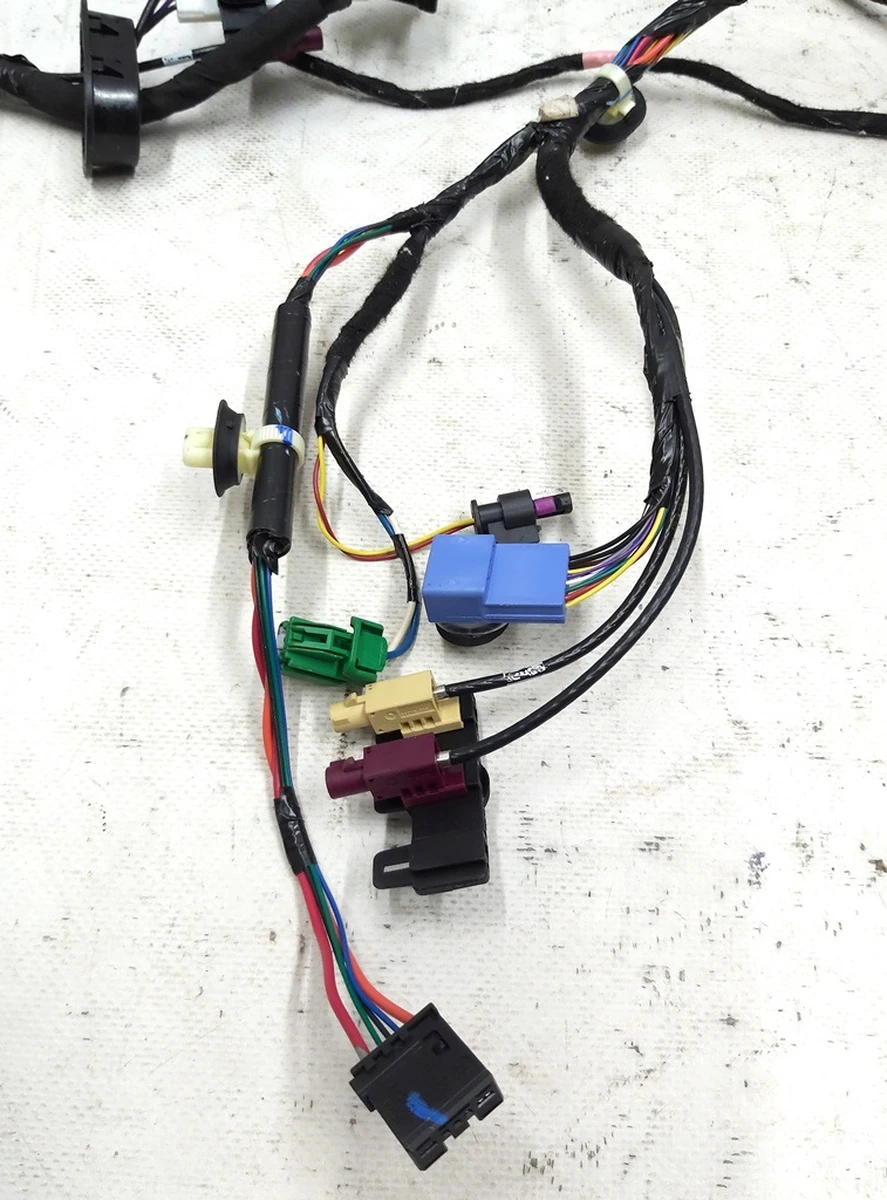 1 Електропроводка дверей передньої лівої PREMIUM Tesla model 3 2067957-00-A