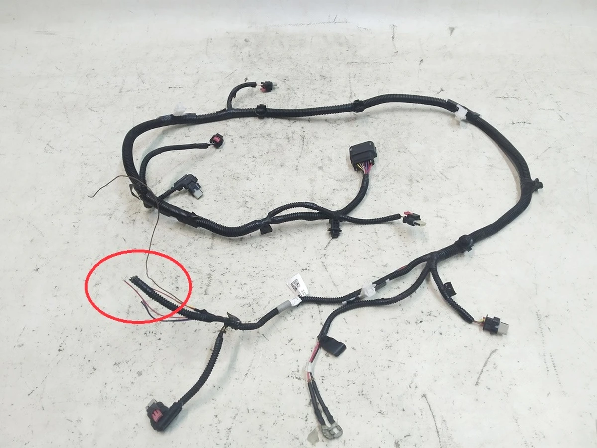 1 ASY,HARN,FR FASCIA,M3,PREM,FASCIA LAMPS (damaged) FSD Tesla Model 3, Model 3 REST 2067958-00-B