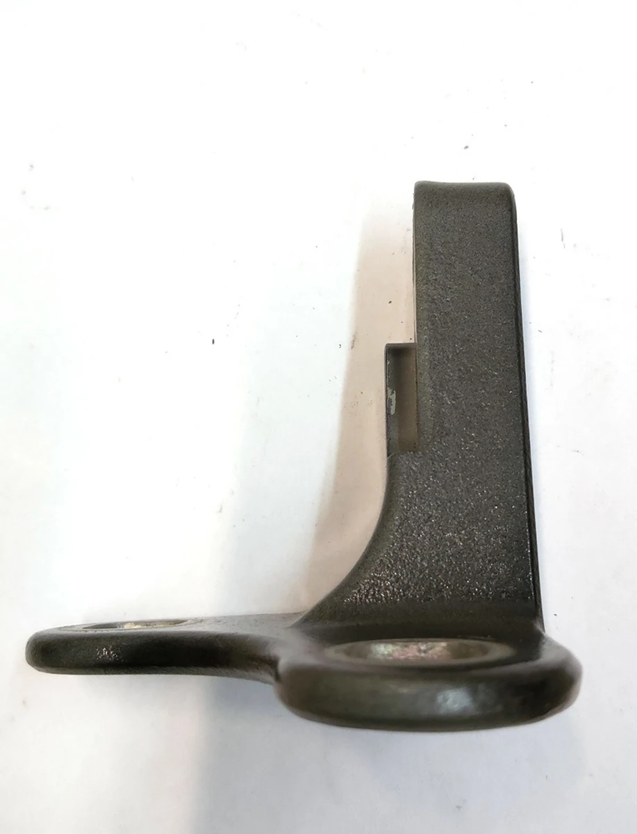 1 Основание петли двери передней левой верхней нижней Tesla Model Y 1497492-00-E