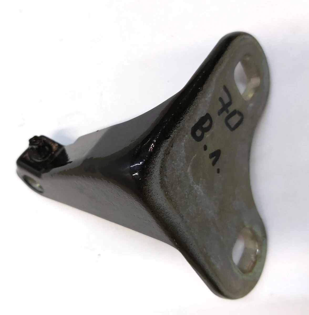 1 Основание петли двери передней левой верхней нижней Tesla Model Y 1497492-00-E