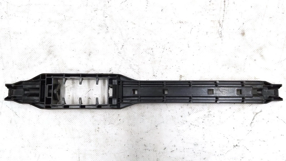 Кронштейн механізму регулювання положення нижньої частини сидіння водія/пасажирського Tesla model 3 1107103-00-H