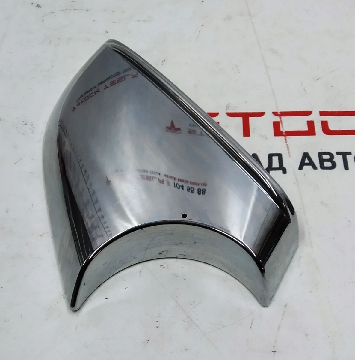 1 Накладка зеркала наружного левого нижняя хром Tesla model S, model S REST 1041317-00-G