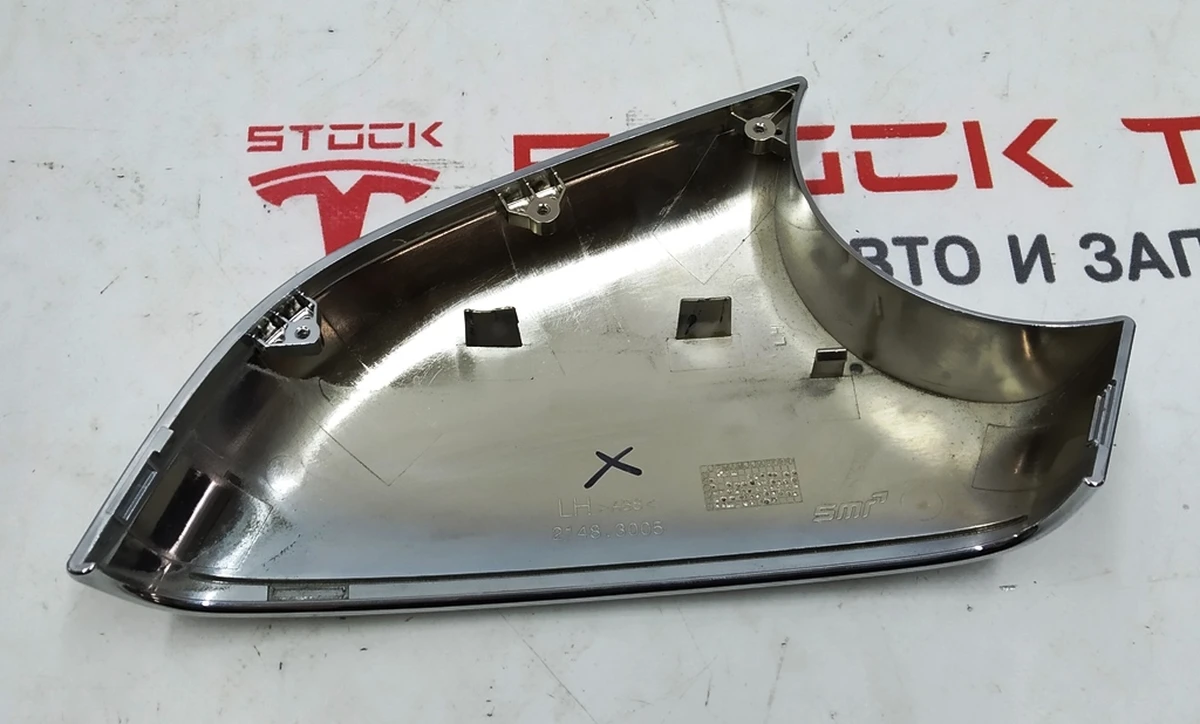 1 Накладка зеркала наружного левого нижняя хром Tesla model S, model S REST 1041317-00-G