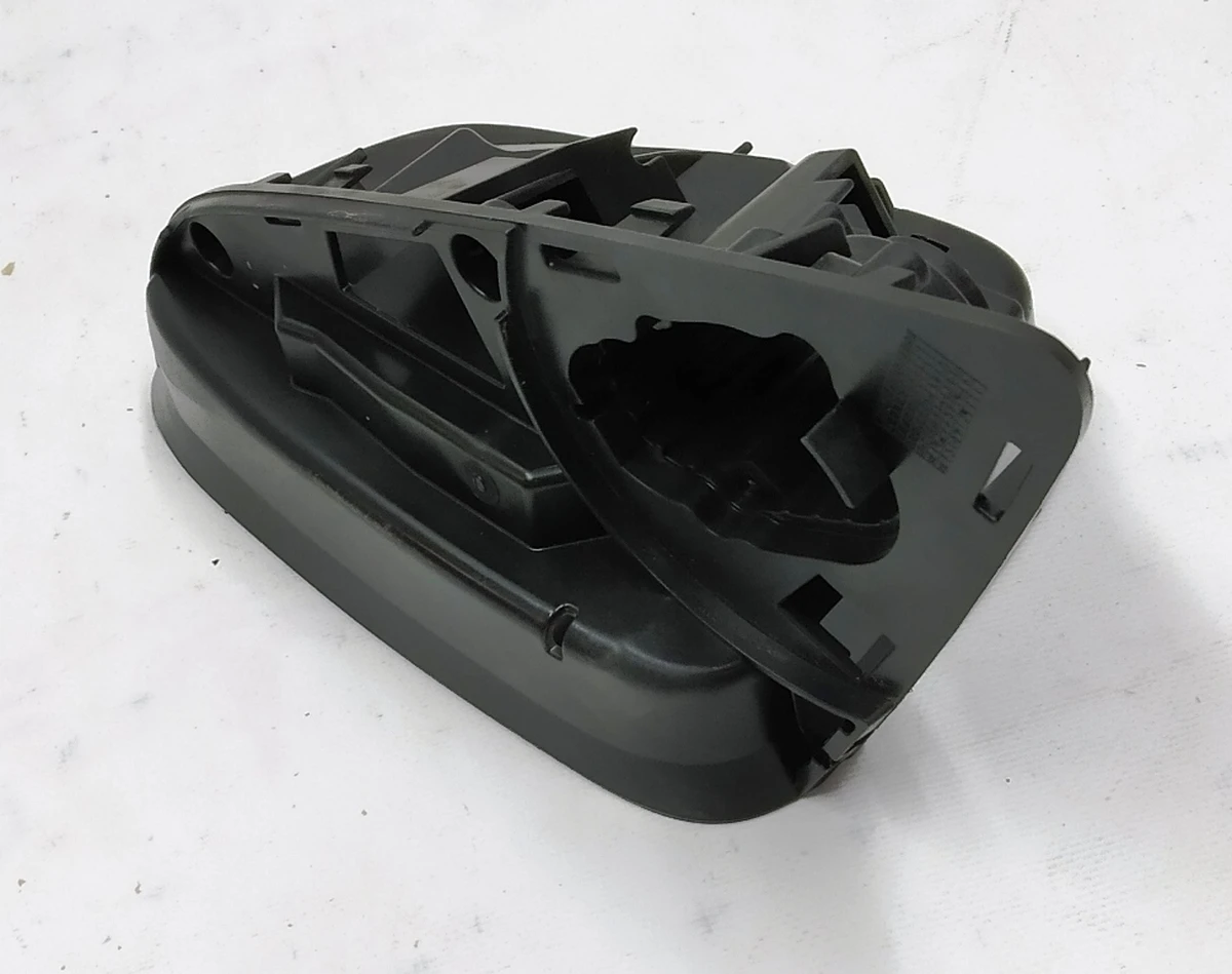 2 Mirror housing RH outside Tesla Model X 1035181-00-J