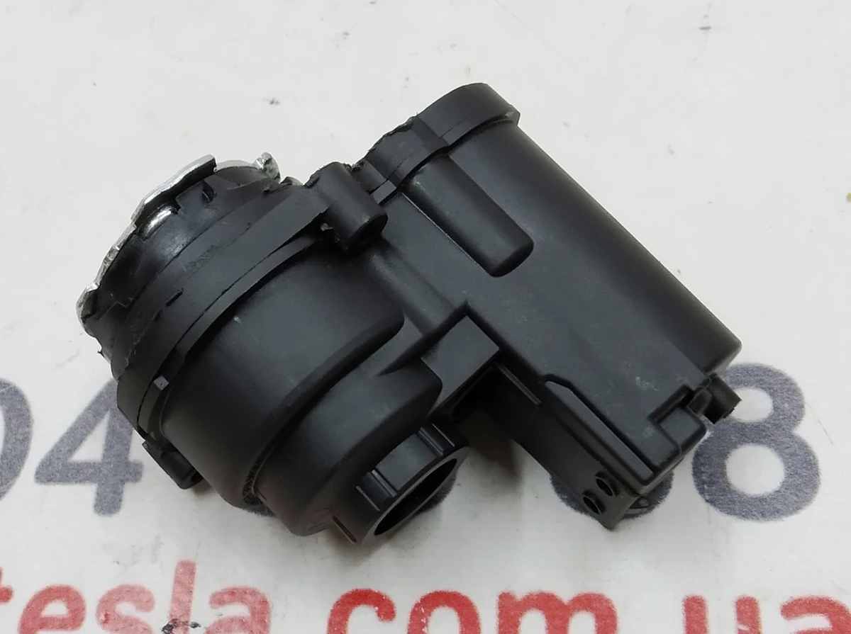 1 Механізм регулювання положення дзеркала зовнішнього лівого Tesla all models 1041317-00-G, 1110777-00, 1592031-00-F