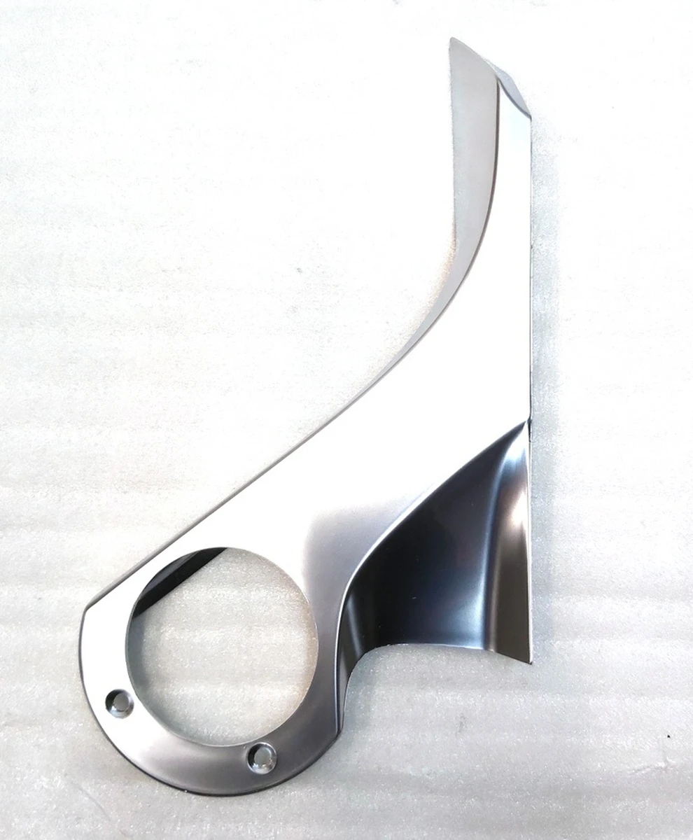 Накладка кронштейна дзеркала зовнішнього верхнього лівого 2287.3001 CHROME Tesla Model 3 1110777-00, 1592031-00