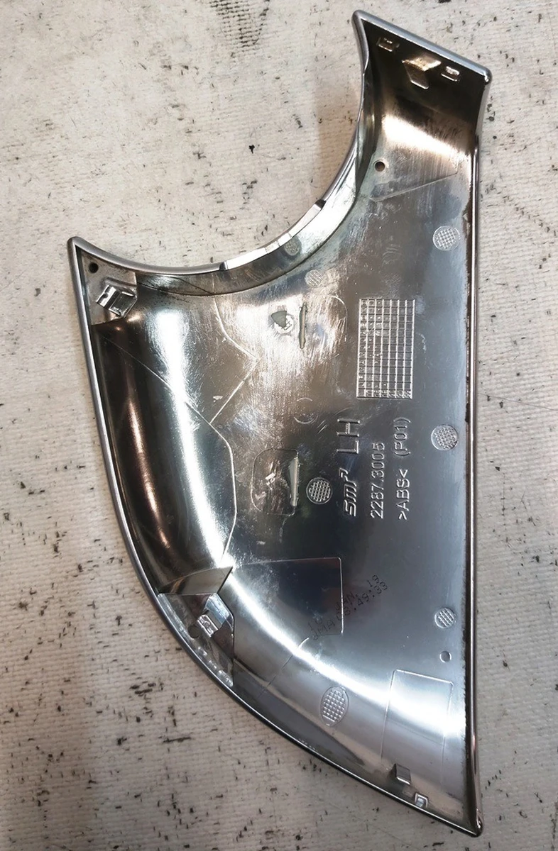 1 Накладка дзеркала зовнішнього лівого нижня 2287.3005 CHROME із пошкодженням Tesla model 3 1110777