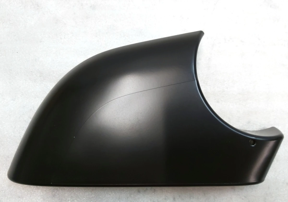 2 Накладка дзеркала зовнішнього правого нижня 2287.3006 BLACK Tesla model 3 1110778