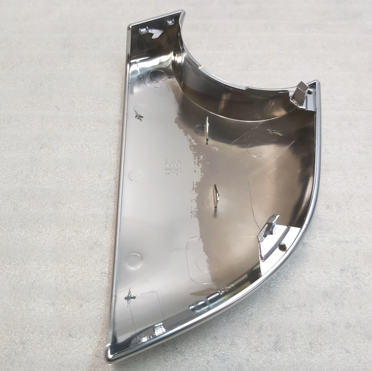 2 Накладка зеркала наружного правого нижняя 2287.3006 CHROME Tesla model 3 1110778