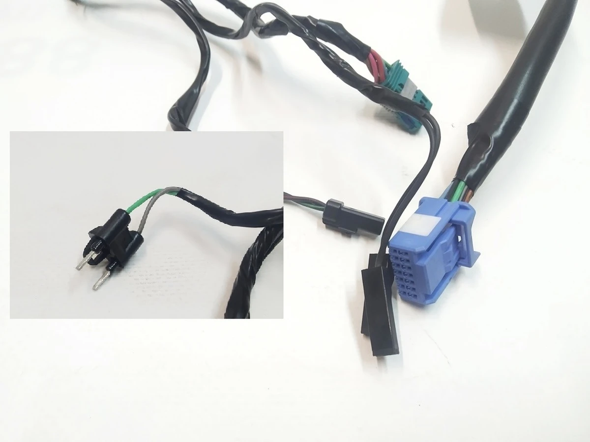 1 Електропроводка дзеркала зовнішнього правого PREMIUM 2087.4014-A Tesla Model 3 1592032-00-D