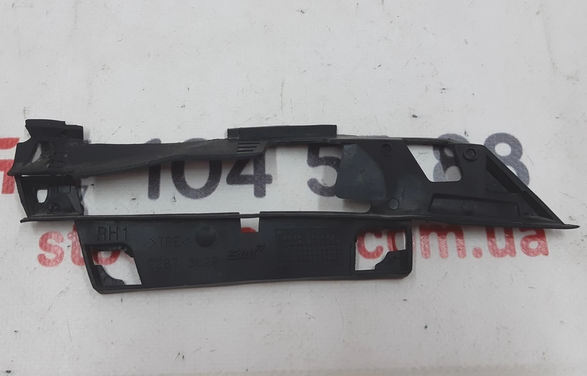 2 Ущільнювач дзеркала зовнішнього правого 2287.3028 Tesla Model 3 1110778, 1592032-00-F