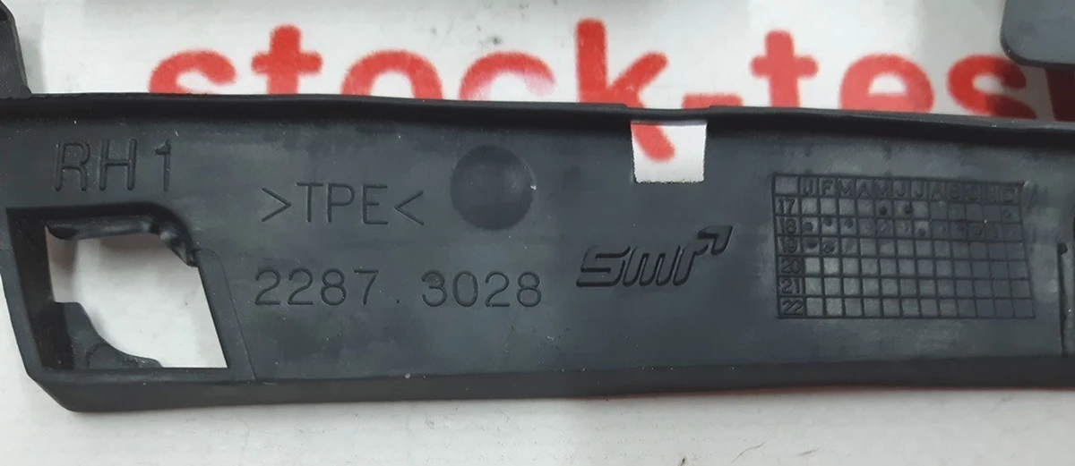 2 Ущільнювач дзеркала зовнішнього правого 2287.3028 Tesla Model 3 1110778, 1592032-00-F