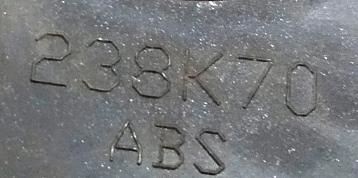 5 Forgiato Aggio central rim cap (damaged) Tesla model S, model S REST 6005879-01-A