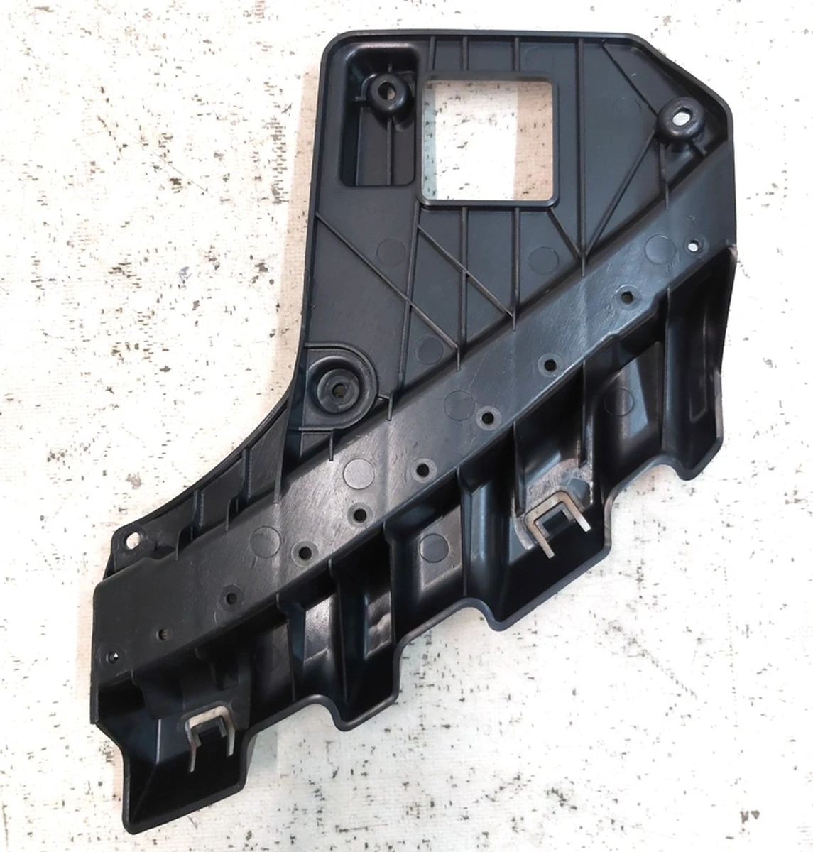 6 GLOBAL HEADLAMP FASCIA BRACKET - RIGHT HAND 245.461-02 Tesla Model 3, Model Y 1812093-00-A