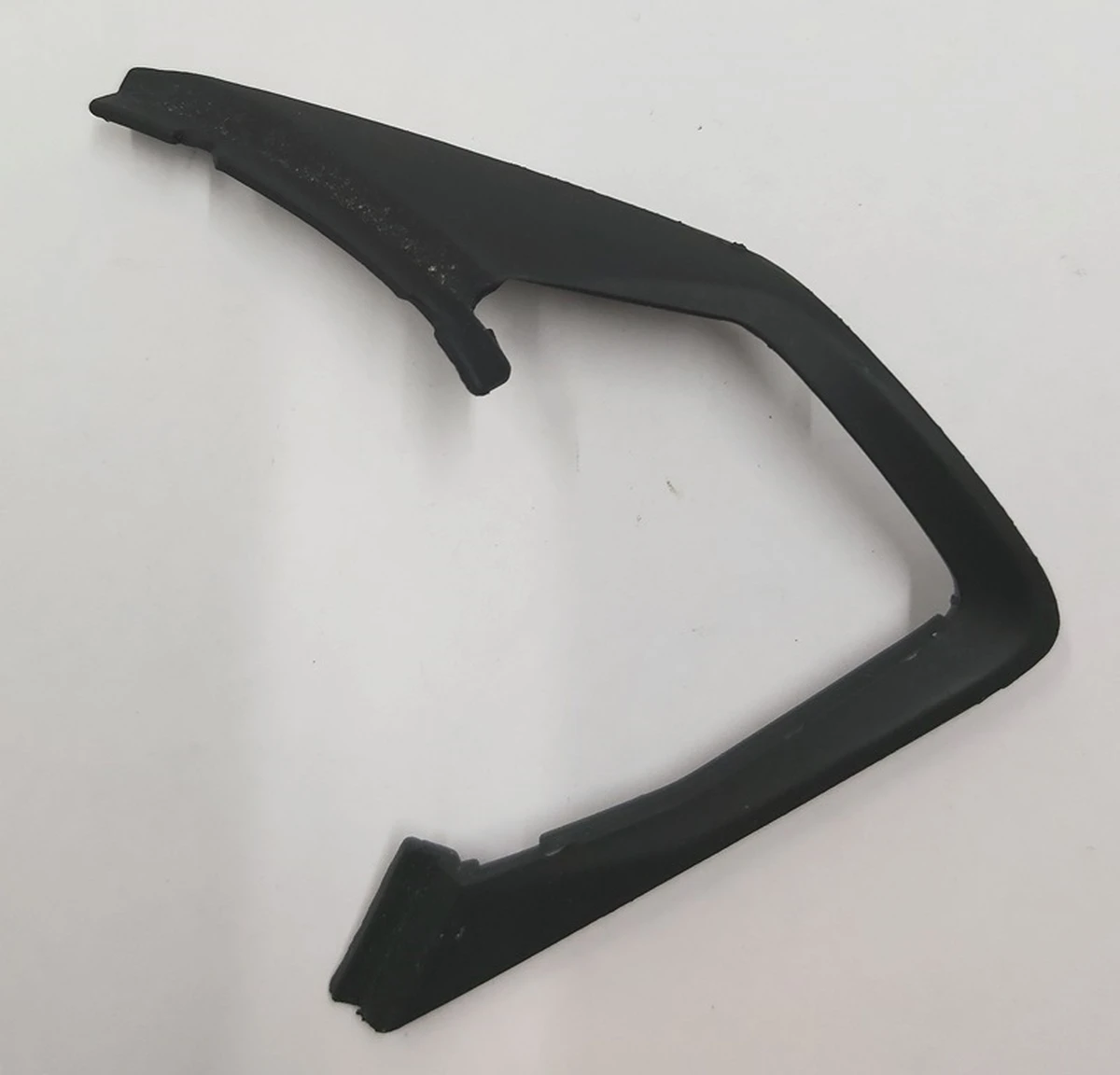 1 Plastic decorative right driver's airbag with damage Tesla model S 2463287