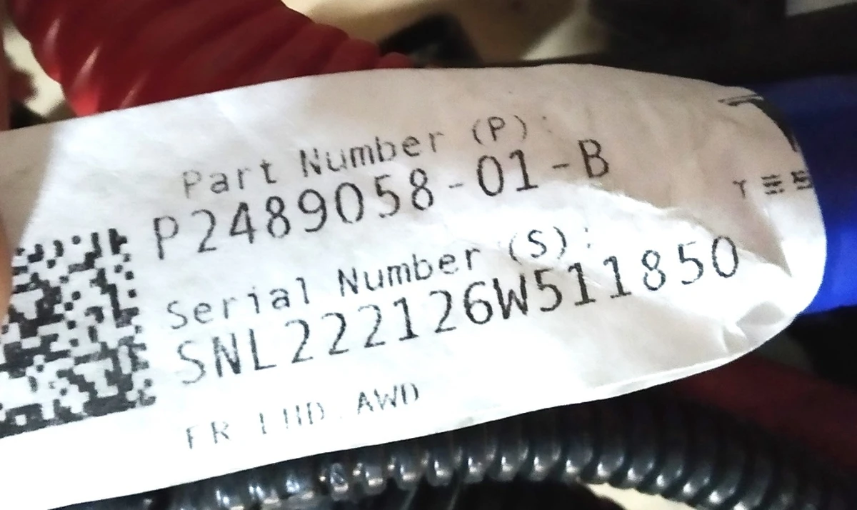 1 Електропроводка підкапотна AWD (пошкодження) Tesla model Y 2489058-01-B