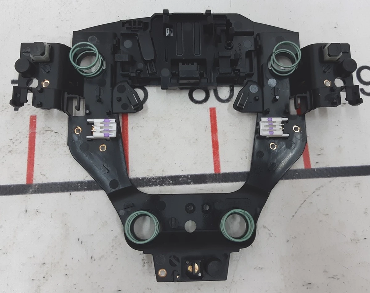 1 Tesla model X driver airbag control module bracket 2498692-CAV1 1 Tesla model X driver airbag control module bracket 2498692-CAV1