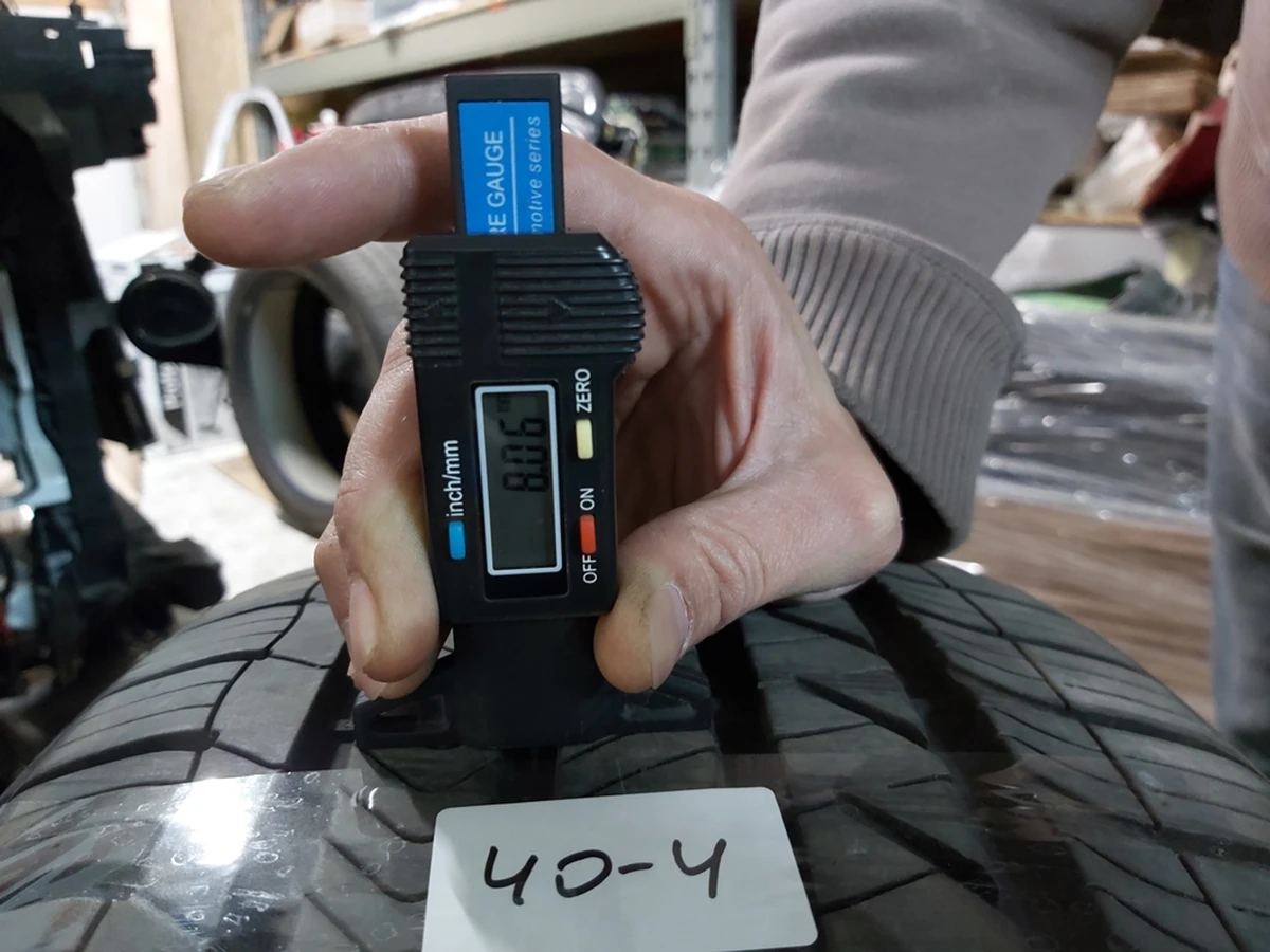 Tire GOOD YEAR EAGLE SPORT 255 / 50R20 109H Audi E-tron 2019 255 / 50R20 109H