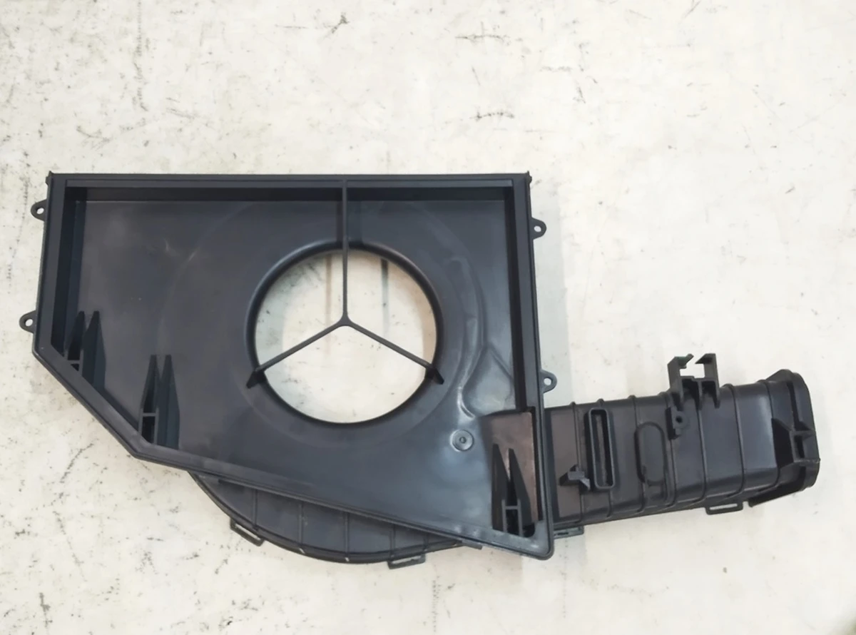 1 Case fan (air conditioner) upper Tesla Model X 1116133-00-B