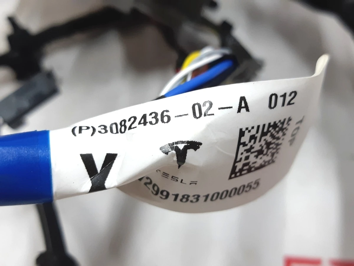 1 Електропроводка інструментальної панелі Info2, PREM AUD (торпедо) Tesla Model X 3082436-02-A