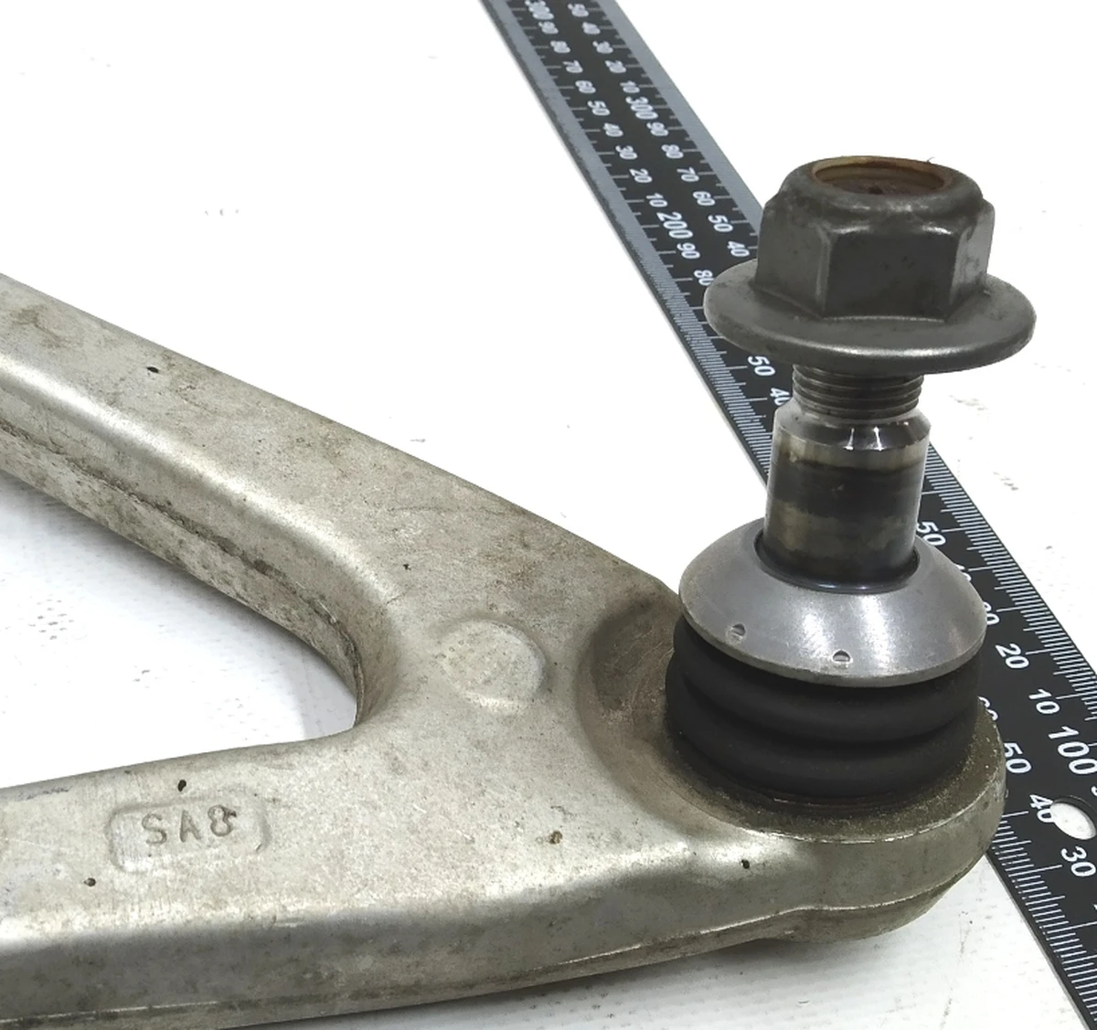 Lever front left transverse with rubber-metal hinge assembly with nut BMW i3 31106863739