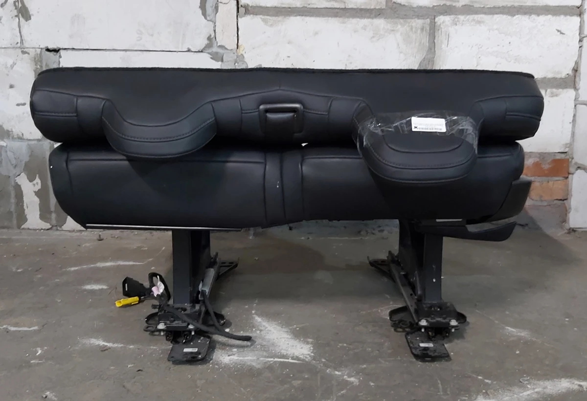 2 Сидіння 2-го ряду подвійне ліве PUR BLK у зборі Tesla model X 3123713-02-A