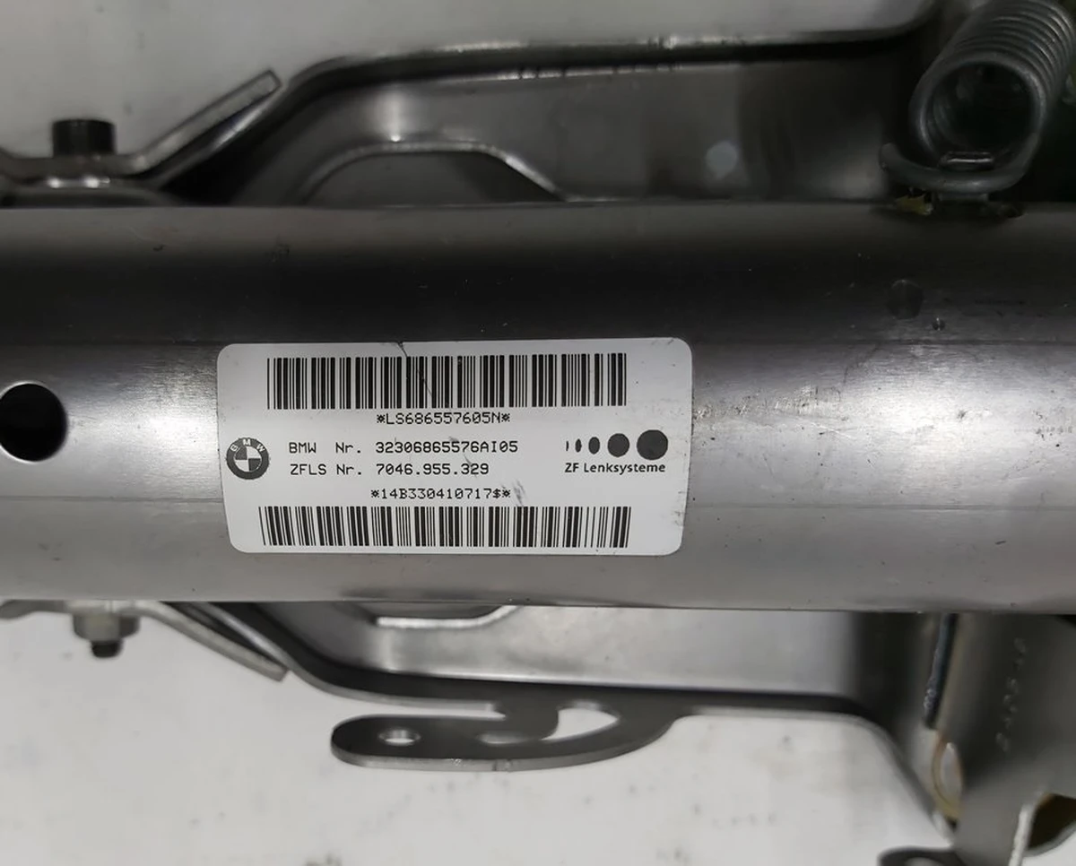 Manually adjust. steering column assy BMW I3 32306865576