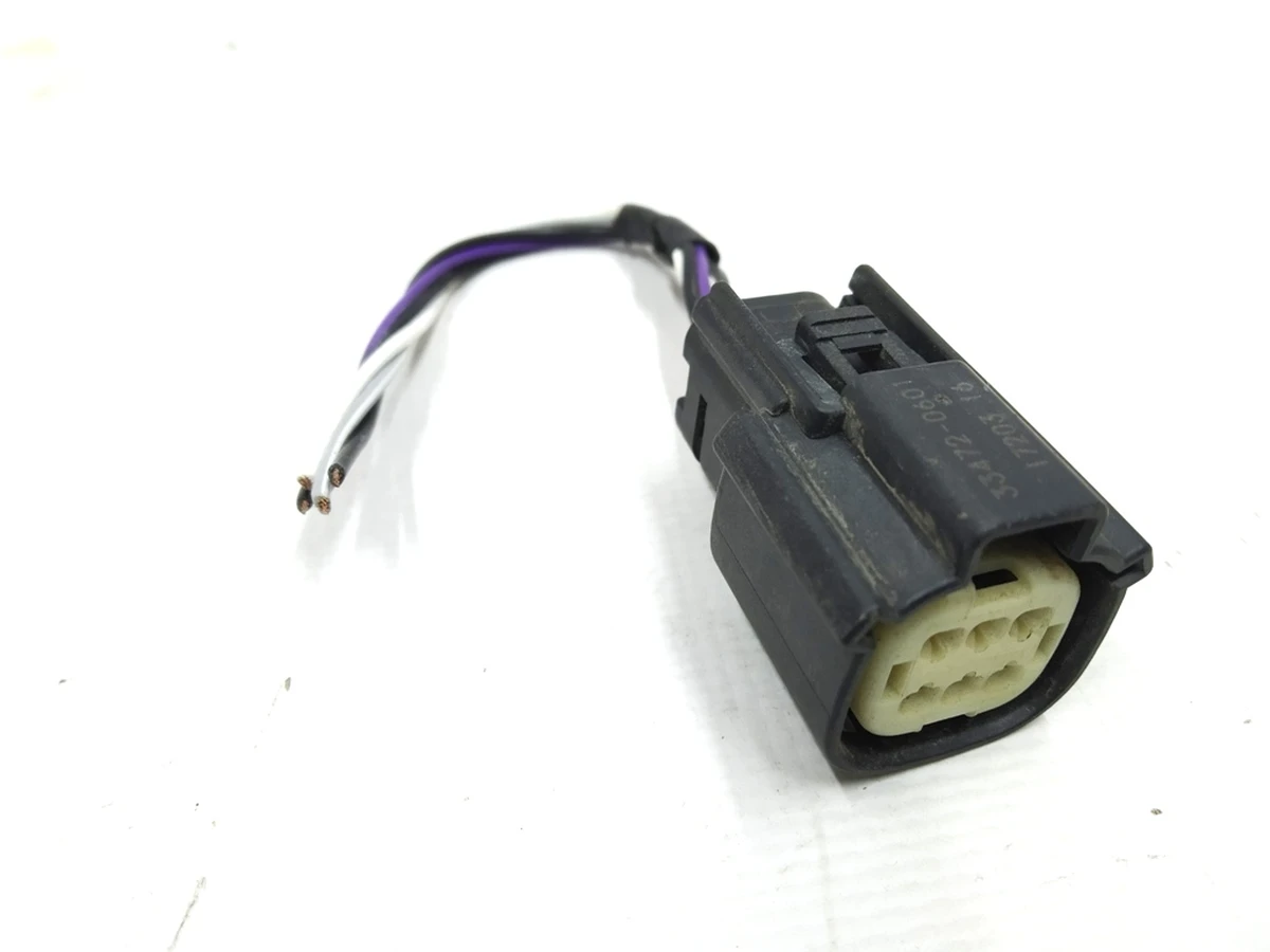 6-Pin Connector  x261/6pin Tesla model X 2072447-00-A