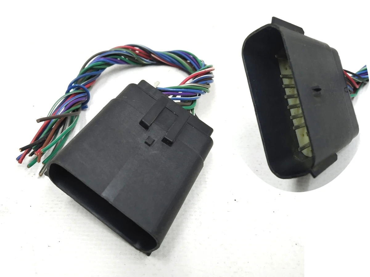 Front bumper wiring connector x901/20pin Tesla model X 1004420-04-R