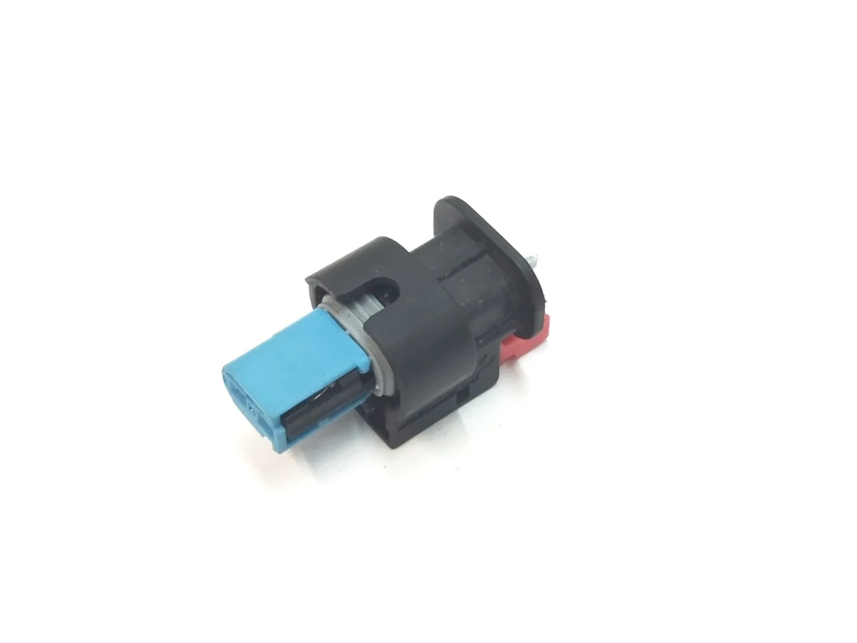 Разъём датчика удара фронтального DELPHI Tesla model 3, model Y 1489058-10-E