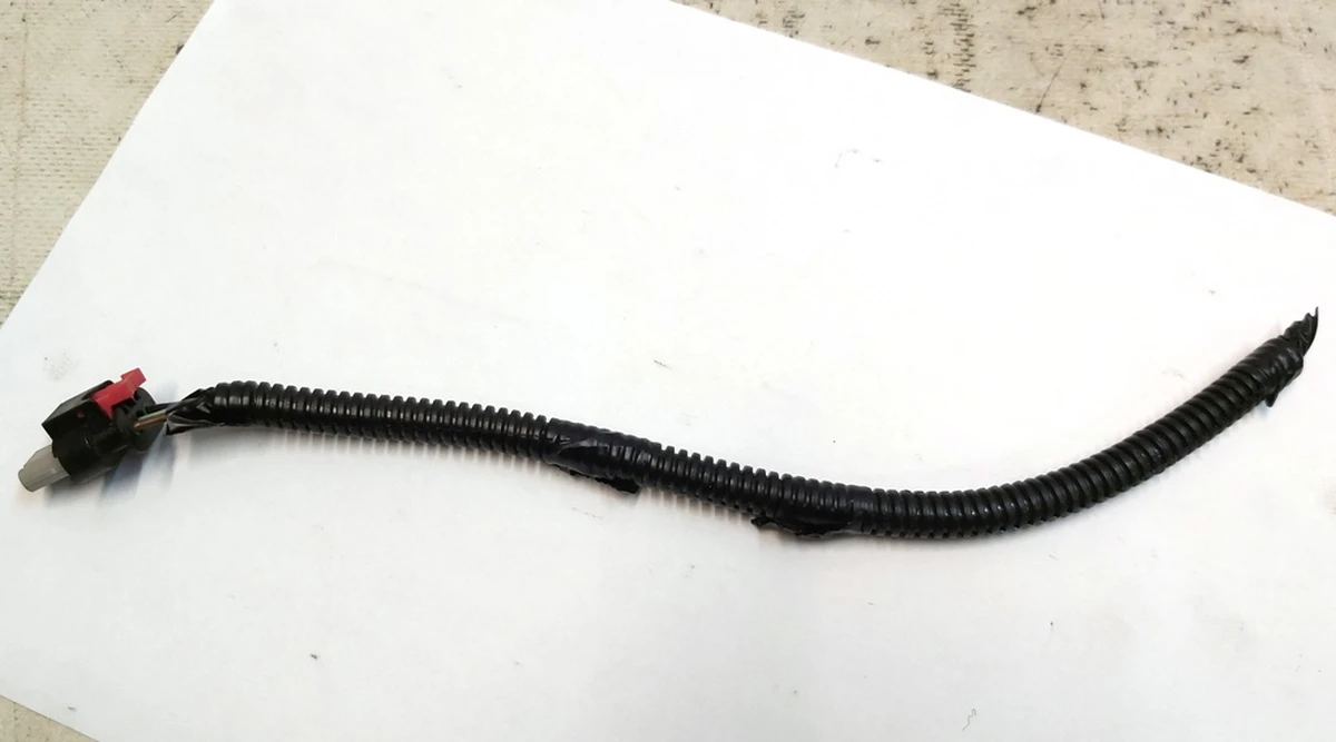 Connector (chip) Headlight DELPHI 35126369 Tesla model 3, model Y 1514953-00-E