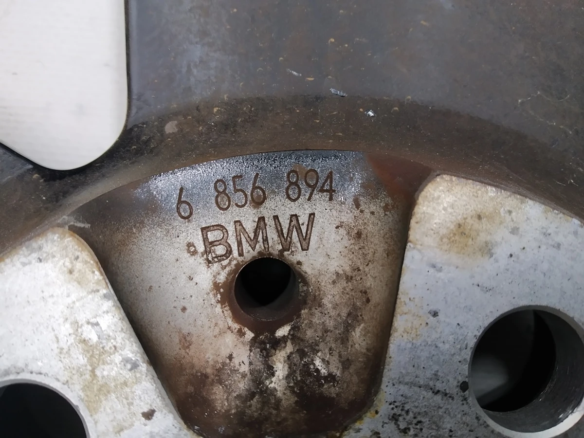 Діск.колесо легк.мет.темно-черн.уні.покр