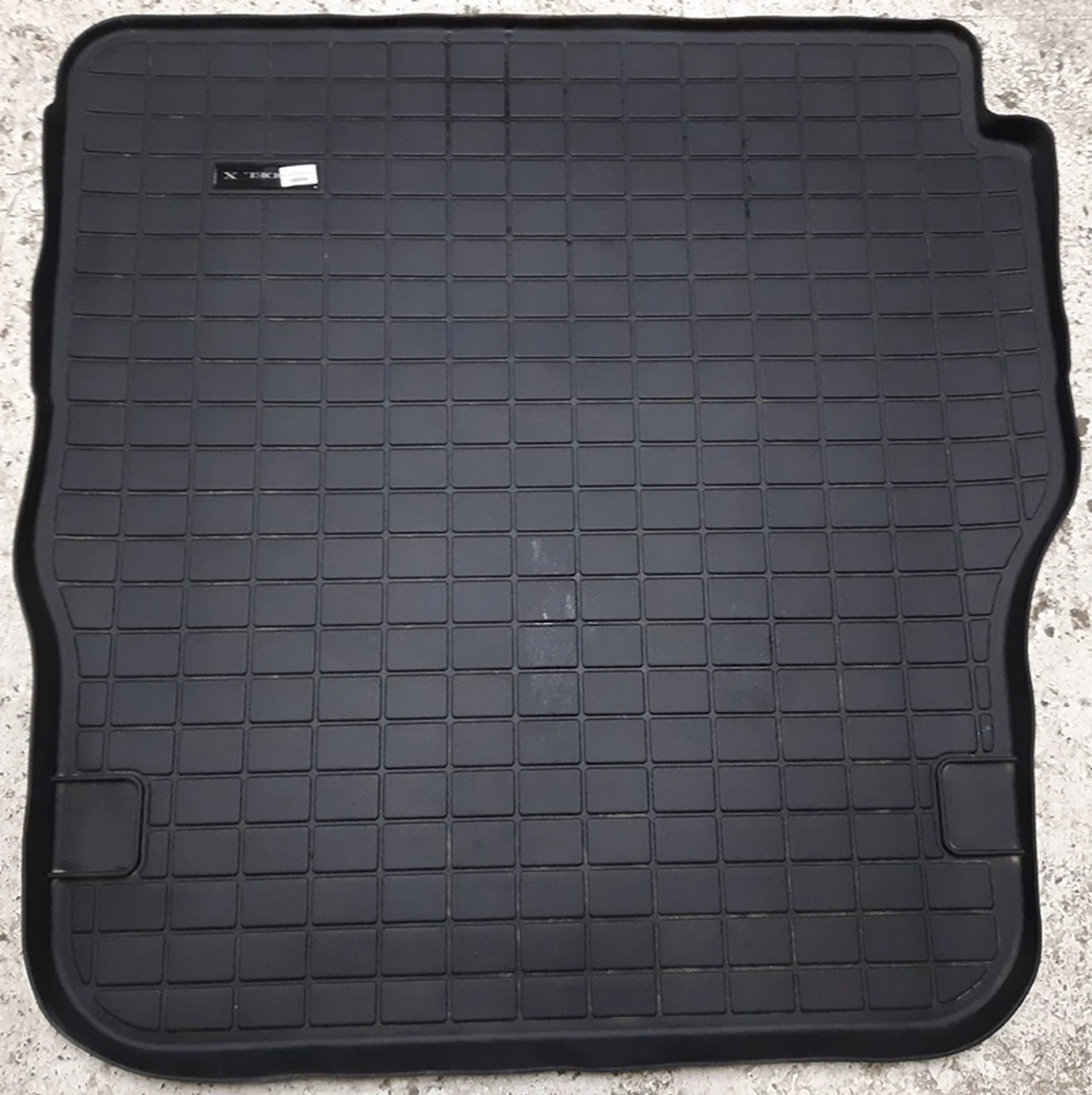 Настил багажника резиновый 6-7 мест Tesla model X, S REST 401002R1