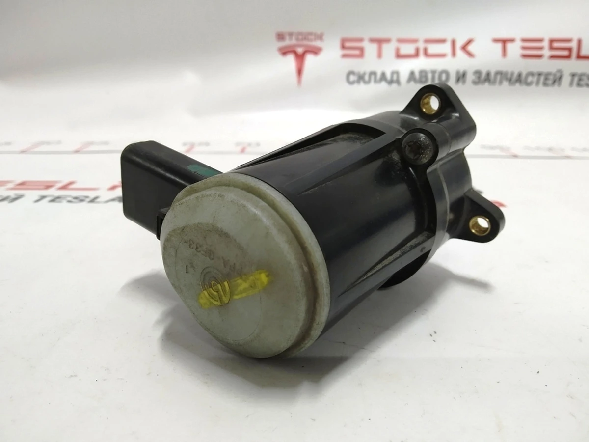 1 Моторчик супорта стоянкового гальма BREMBO 40C07812 40C0741 Tesla Model S, Model S REST, Model X 1021252-00