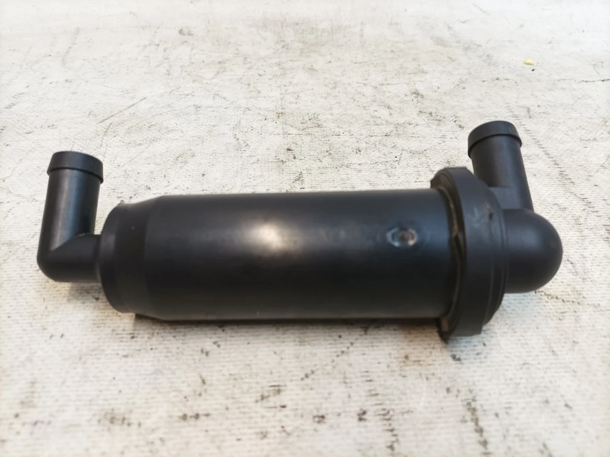 Фільтр повітряної системи уловлювання парів палива Audi Q7 4H0201232