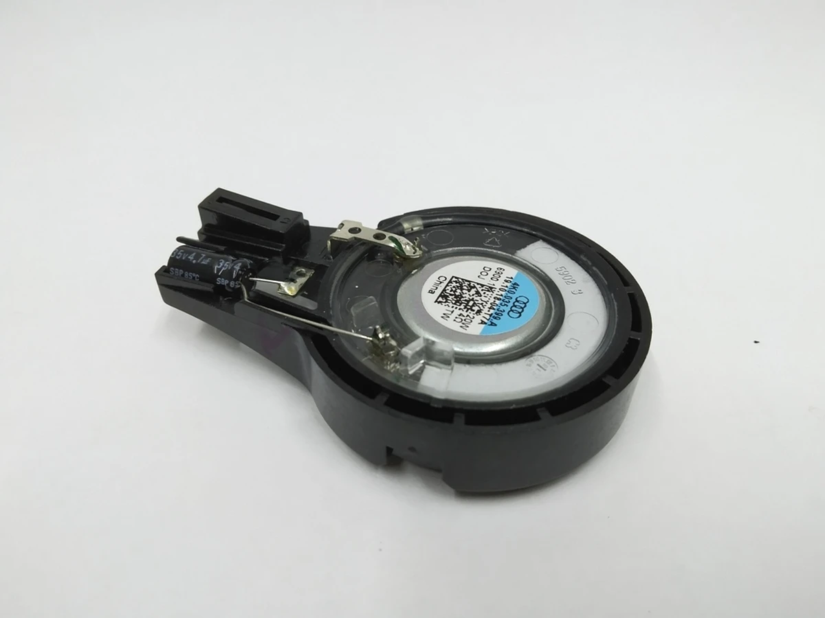 Динамик высокочастотный правый левый Audi E-tron 4K0035399A