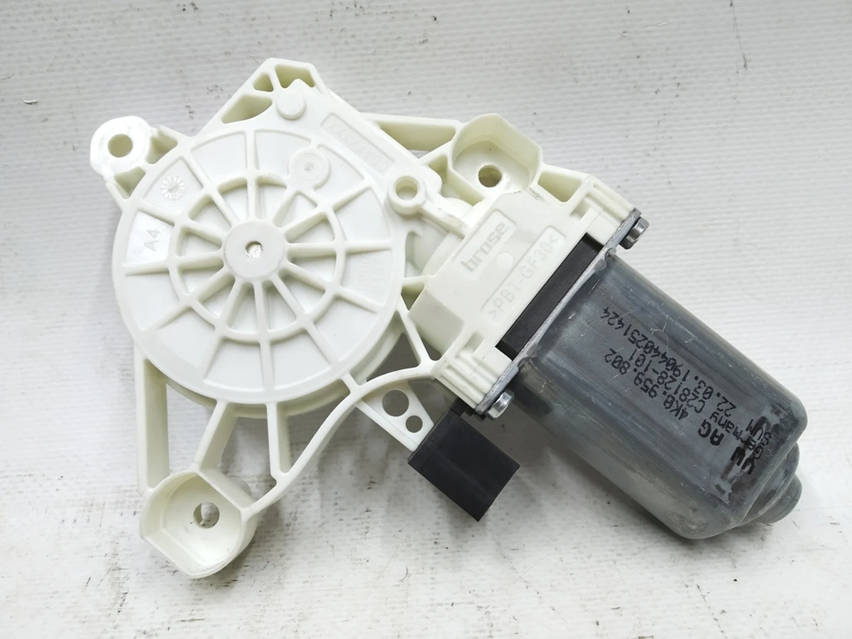 Електродвигун склопідйомника Audi E-tron 4K0959802