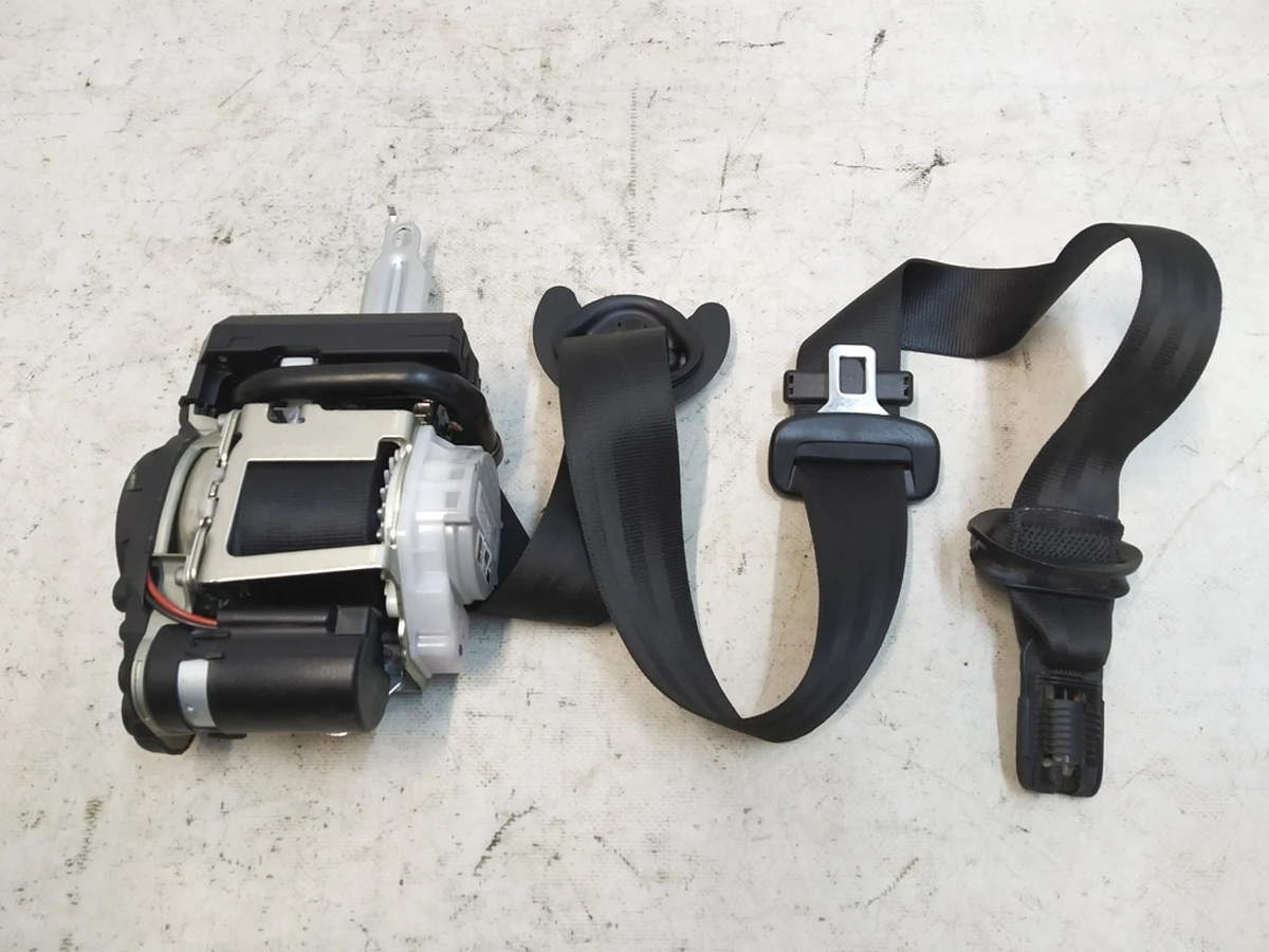 Seat belt front right with damage Audi A7 4K8857706B