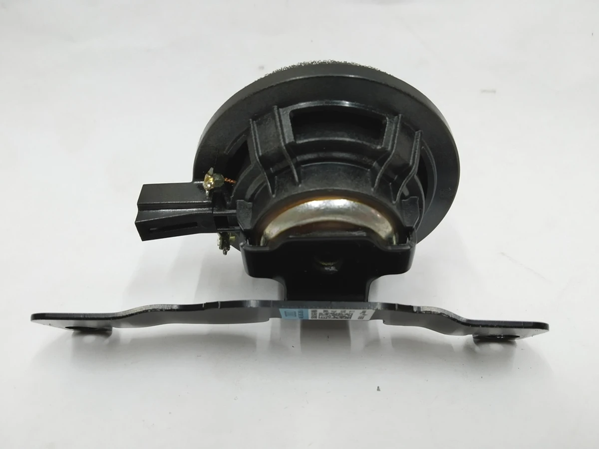 Динамік високочастотний стійки A з кронштейном правий Audi E-tron 4KE035399A