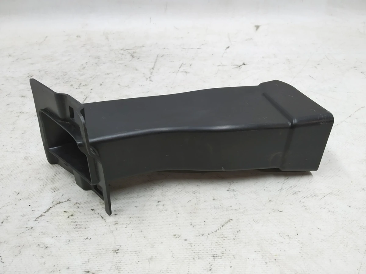 Повітропровід гальмівної системи Audi E-tron 4KE121733