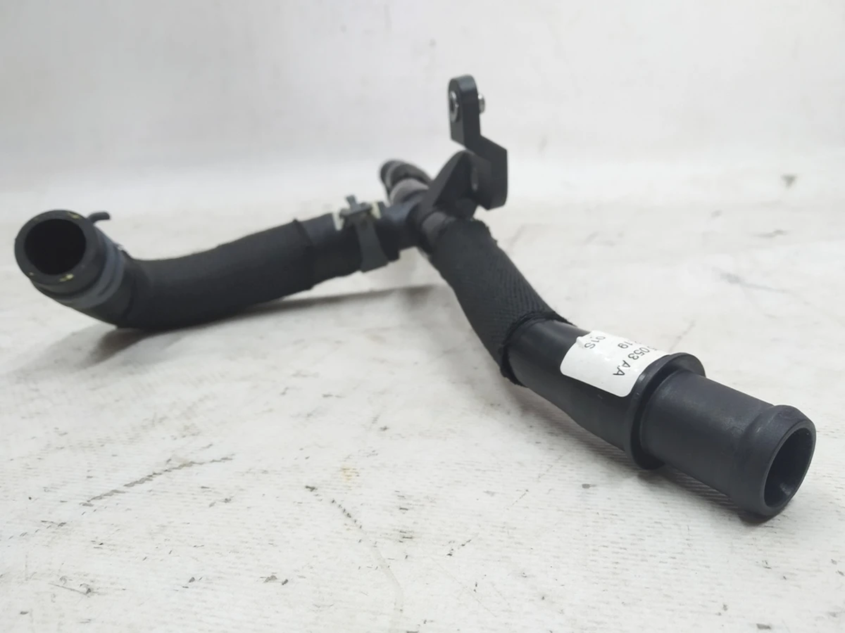 Coolant pipe with coolant hose Audi E-tron 4KE145053AA